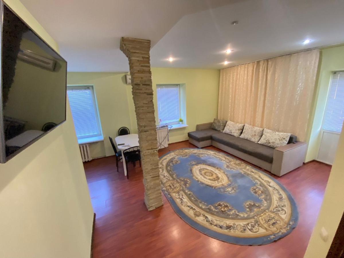 White New Apartments Ultracentral 2-Rooms In The Heart Chisinau Exterior photo